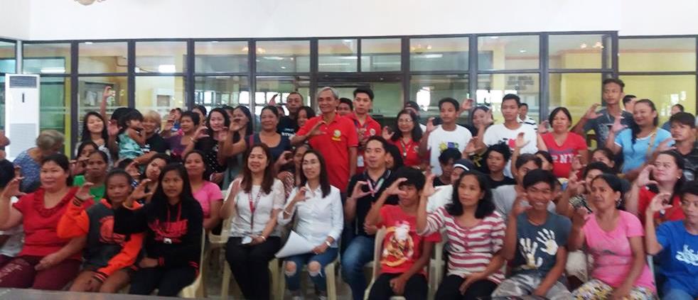 A BRIGHTER FUTURE. Tarlac City Mayor Maria Cristina C. Angeles (middle), Dr. Ma. Carmela Go-City Health Officer and Mr. Jimbo Soriano-OIC, CSWDO, as they joined the members of different families in Brgy. San Vicente, Tarlac City who shall directly benefit from the SDG-FACES Project.